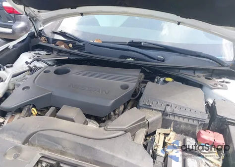 2018 Nissan Altima 2.5 Sr из США, поврежденный, VIN 1N4AL3AP9JC136738